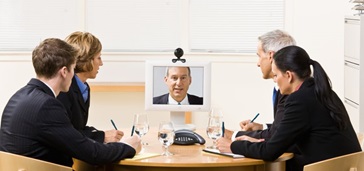 04_19_business-meeting_skype 04_19_business-meeting_skype
