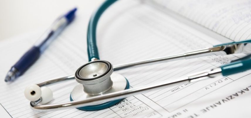 stethoscope-and-ballpen-on-prescription